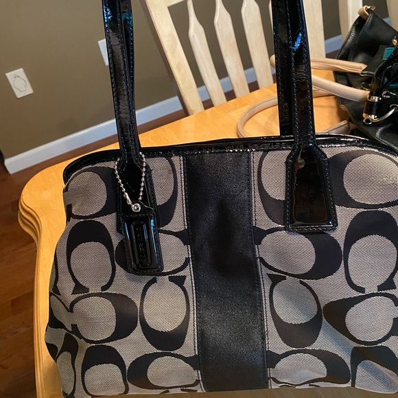 Coach handbag - Picture 3 of 4